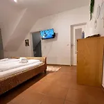 Stadtoase Nahe Hauptbahnhof Apartamento *